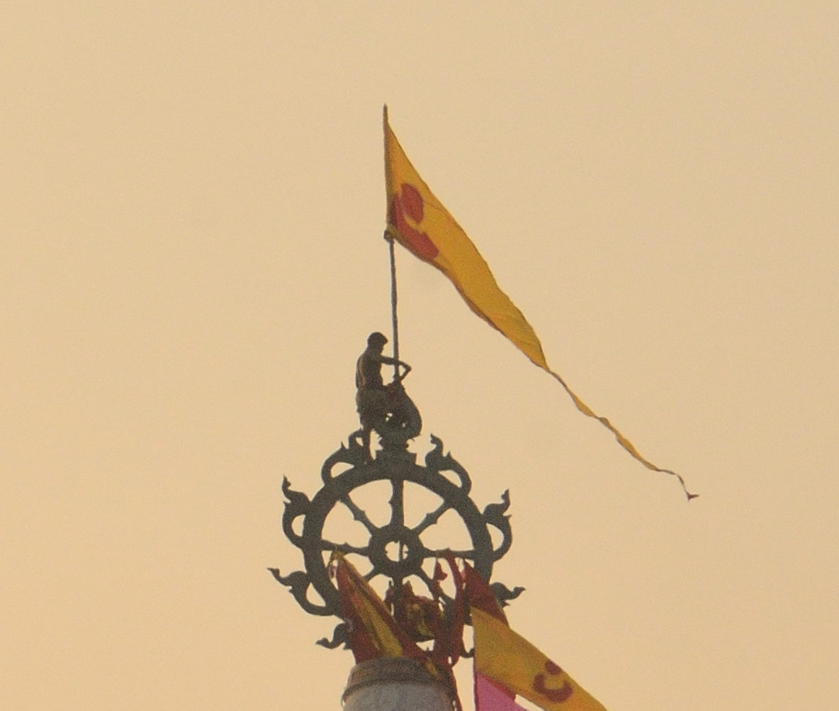 Flag changing ritual at Jagannath temple, Puri