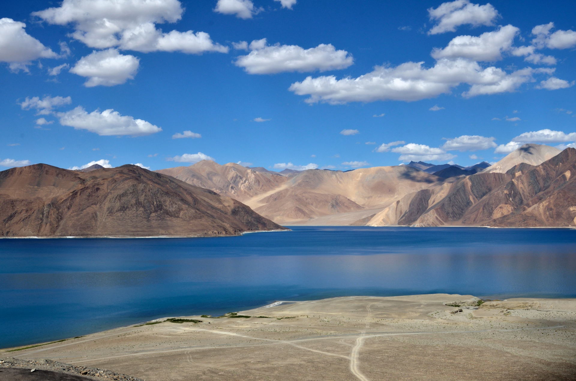 pangong lake,deep blue water,camping site,remote location